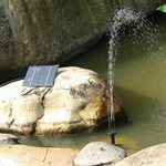 Solcells vattenpump för fontän
